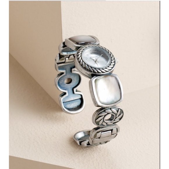 NWOT SILVERTONE CUFF WATCH - Picture 1 of 11